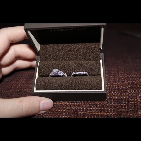 Ring - Picture 12 of 13